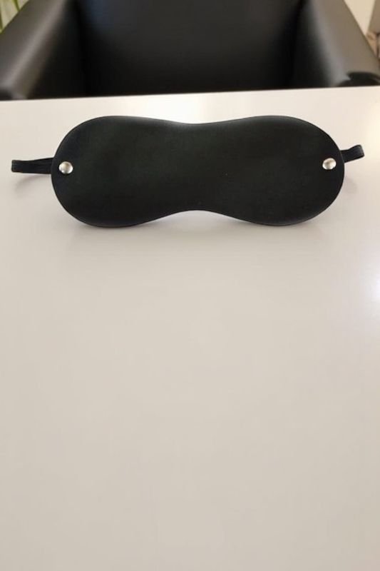 Siyah Deri Fantezi Gözbandı 2