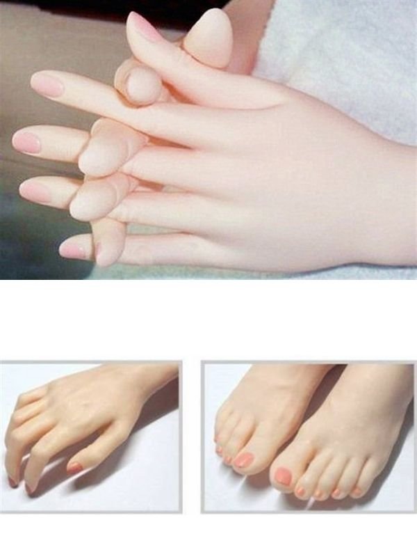 Esmer Victoria Büyük Boy Titreşimli Sesli Realistik Şişme Kadın 4